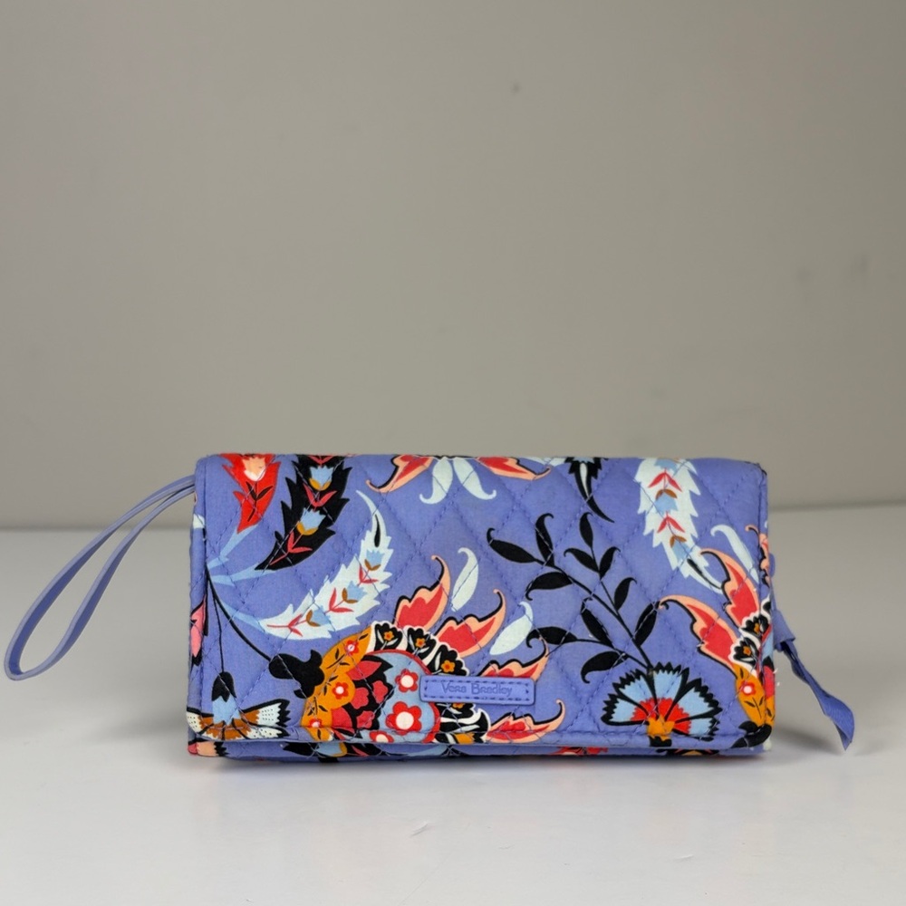 Vera Bradley Periwinkle Purple Floral Quilted Wristlet Wallet Clutch Organizer